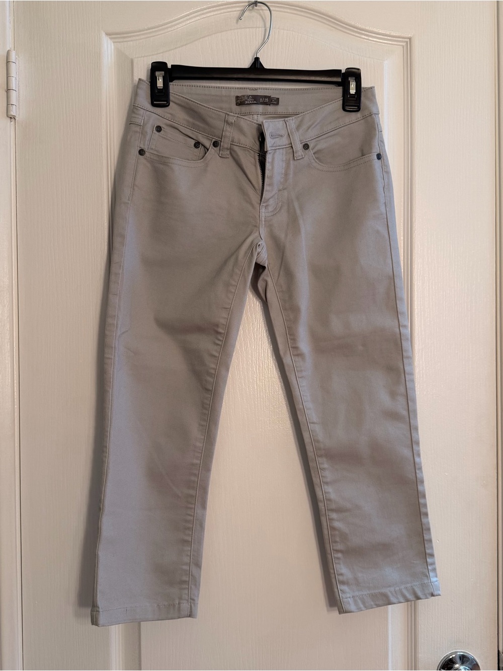 Prana Light Gray Ankle Crop Jeans